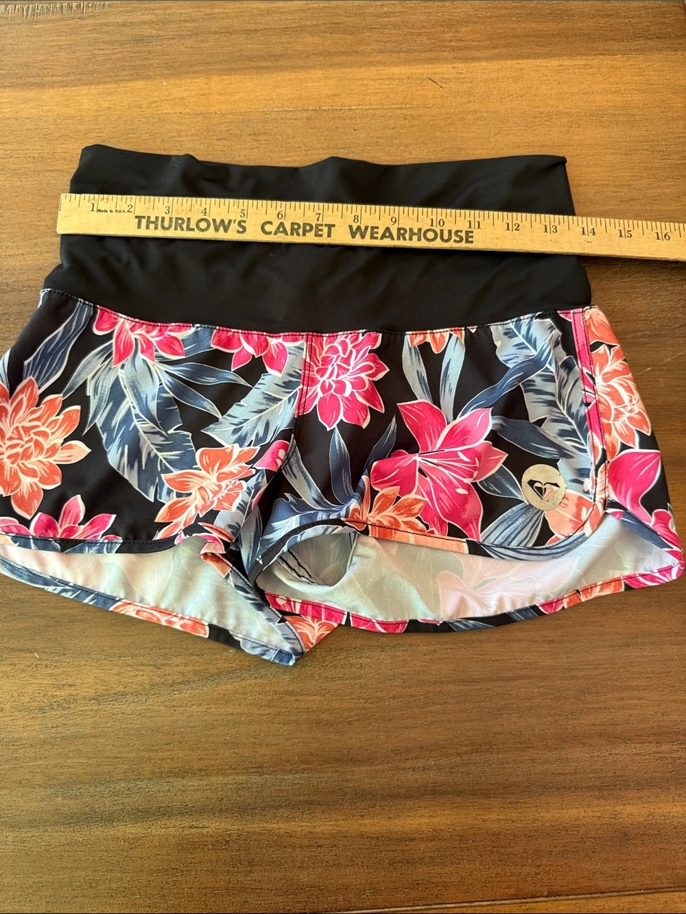Roxy Black Floral Swim Coverup Shorts - Pink, Blue, Peach size XS - Picture 6 of 6
